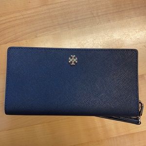 Tory Burch saffiano leather wallet